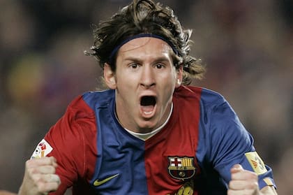 Año 2007. Messi marca su primer Hat trick frente al Real Madrid. El partido finalizó igualado en 3