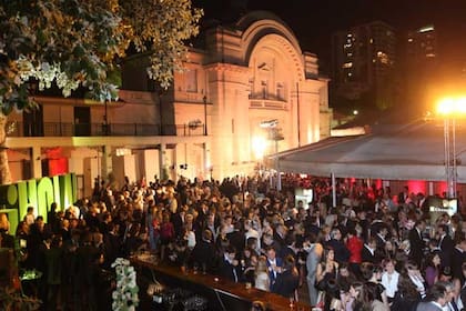 Evento multitudinario en el Tattersall