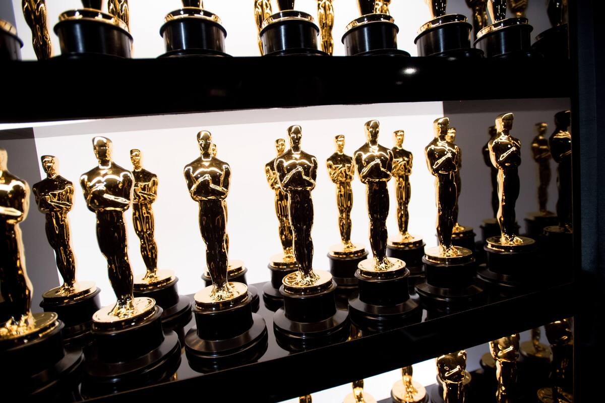 Anora es la favorita a mejor película, aunque Cónclave podría sorprender