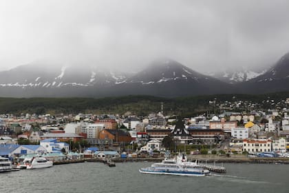 Tierra del Fuego es una de la provincias en donde el dólar blue se vende tres pesos más que en la mayoría