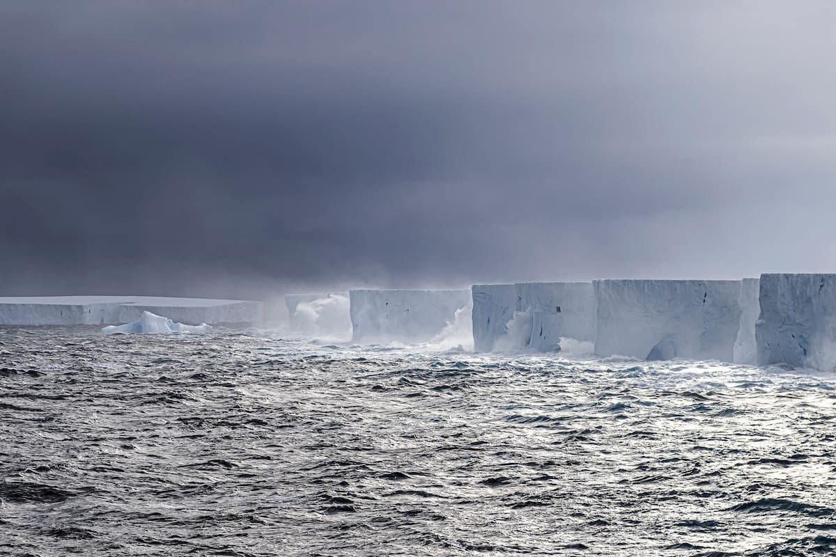 Antártida; Iceberg; sociedad