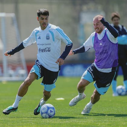 Ante Bolivia compartió la mitad de cancha en un doble cinco con Alexis Mac Allister