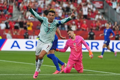 Ante Croacia, Cristiano Ronaldo marcó de penal su único gol en etapa de eliminación directa en seis mundiales