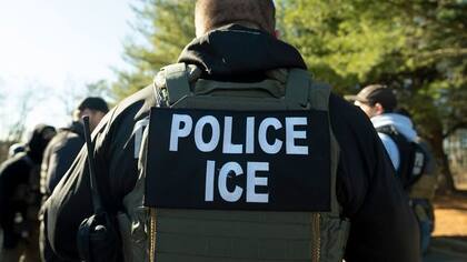 Ante el encuentro con un agente de ICE en el tránsito, la DPC no es el más óptimo de los recursos (pero es mejor que manejar sin licencia)