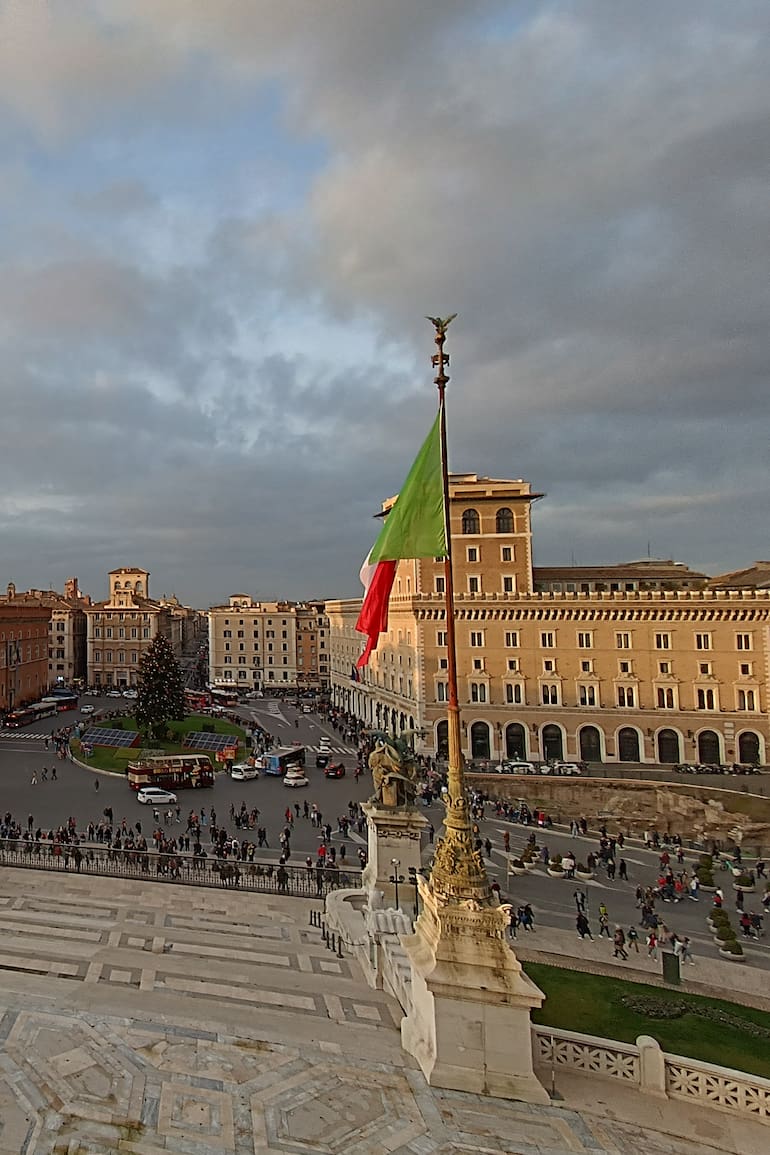 Ante la amplia demanda de descendientes de italianos, los turnos consulares tienen un retraso de más de cinco años.