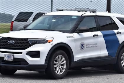 Ante la imposibilidad de operar en Pensilvania en cooperación con agentes locales, el ICE pretende implementar una red de vehículos de transporte para custodiar a las personas arrestadas