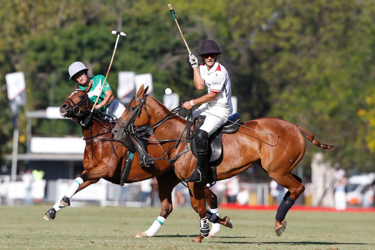 Ante Segundo Bocchino, un golpe de cogote de Camilo Castagnola, una vez más figura; La Natividad tuvo algún bache, pero fue contundente frente a La Irenita en su estreno en el Argentino Abierto como campeón defensor.