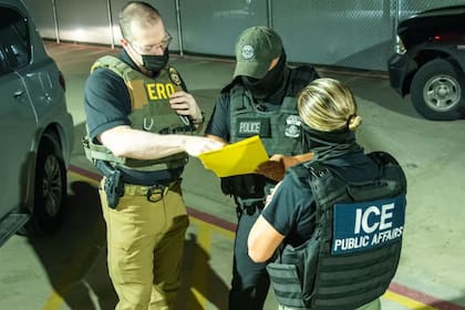 Ante un encuentro con el ICE en Nueva York, las organizaciones advierten los documentos necesarios