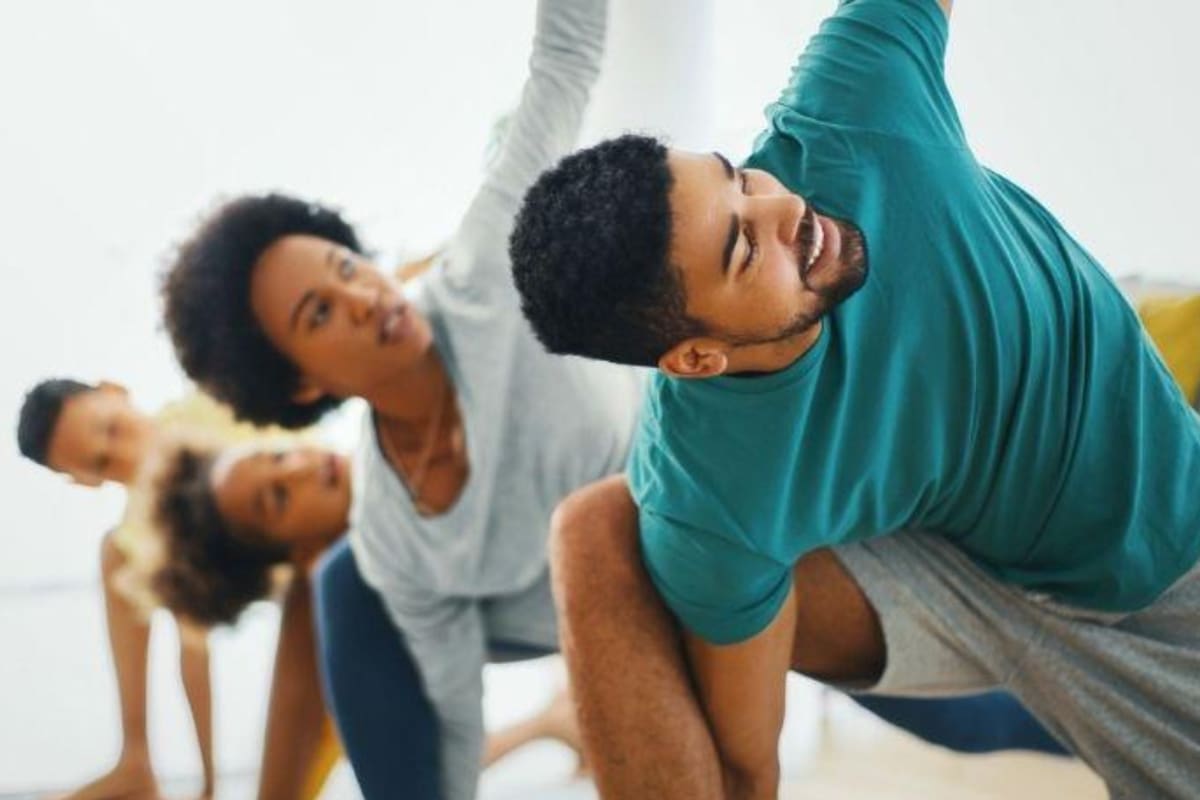 Antes de iniciar una rutina de ejercicios, consulte a su médico