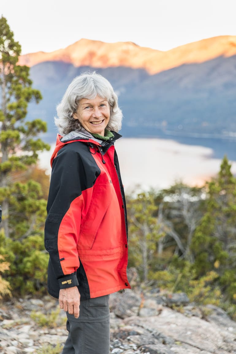 Antes de radicarse en la montaña, Evelyn trabajó como psicóloga y también estudió filosofía, biología, historia, religión, genética y antropología, entre otras formas posibles de explicar la vida en conexión con el ambiente.