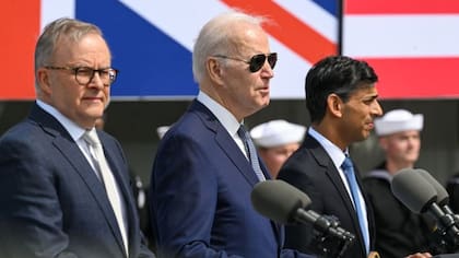Anthony Albanese, Joe Biden y Rishi Sunak aunciaron esta semana un pacto de defensa entre Reino Unido, Estados Unidos y Australia conocido como Aukus.