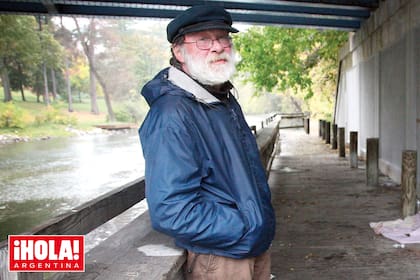 Anthony Ciccone fotografiado en Traverse City, Michigan, en octubre de 2011, cuando vivía debajo de un puente.