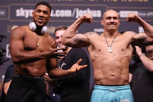 Cuando el boxeo tira una mano para ayudar: el gesto de Usyk, un campeón honorable