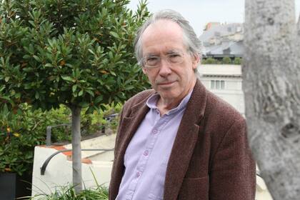 Anticipo de La cucaracha, la nueva novela de Ian McEwan