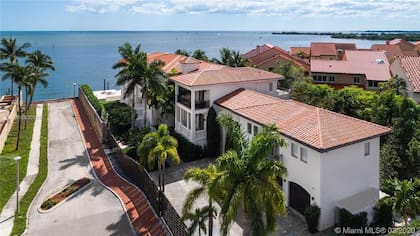 Antigua casa de Lebron James en Miami