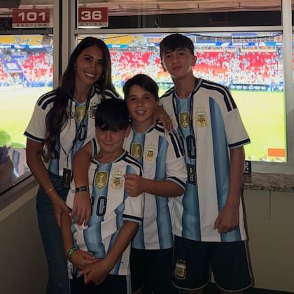 Anto Roccuzzo celebró el triunfo de la Argentina con un posteo en sus redes (Foto: Instagram @antonelaroccuzzo)