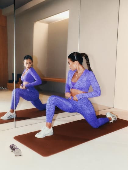 Anto Roccuzzo deslumbró con su look violeta previo al Mundial