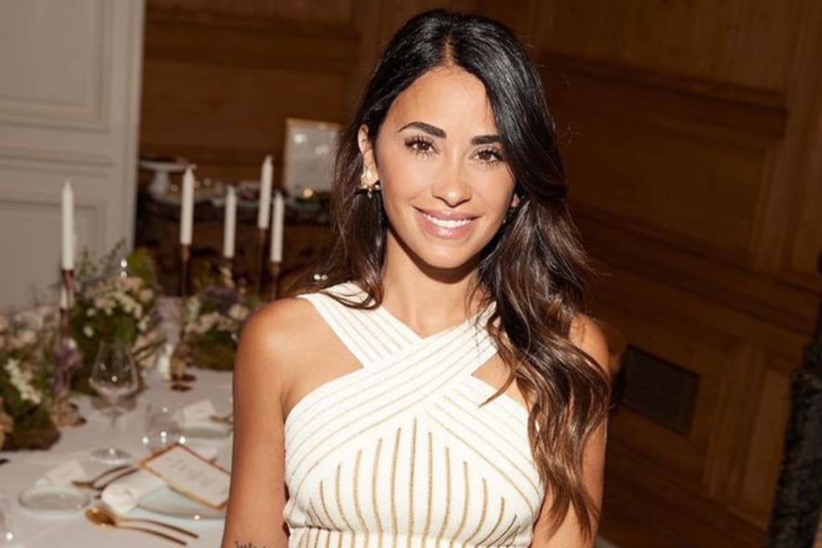 Anto Roccuzzo eligió un look total white para su llegada a Miami junto a Lionel Messi