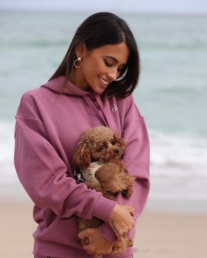 Anto Roccuzzo posó con su mascota Abu en Miami Beach