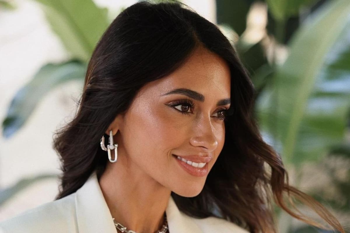 Anto Roccuzzo posó para la portada de una revista de moda y revolucionó las redes sociales (Foto: Instagram @antonelaroccuzzo)