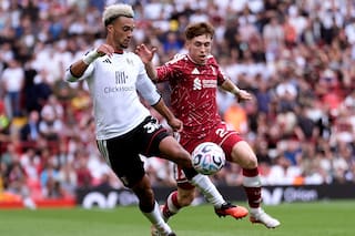 Liverpool y Chelsea tropiezan nuevamente en la Premier League con empates en casa