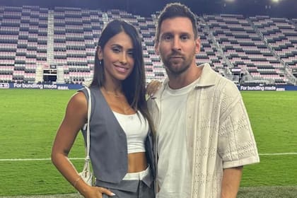 Antonela Roccuzzo dejó entrever un curioso tatuaje en honor a Leo Messi (Foto: Instagram @leomessi)