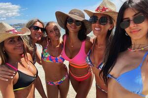 Antonela Roccuzzo disfrutó de una noche junto a sus amigas en Ibiza