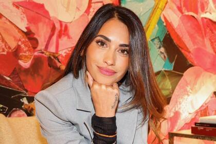 Antonela Roccuzzo en Tiffany's & Co.