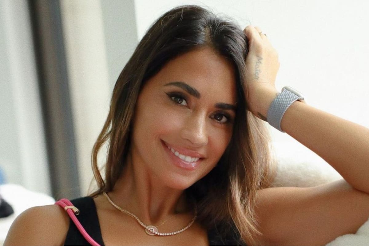 Antonela Roccuzzo lució un total black para su primer día en Disney (Foto archivo Instagram/@antonelaroccuzzo)