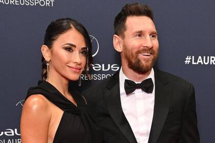 Antonela Roccuzzo y Lionel Messi en los premios Laureus