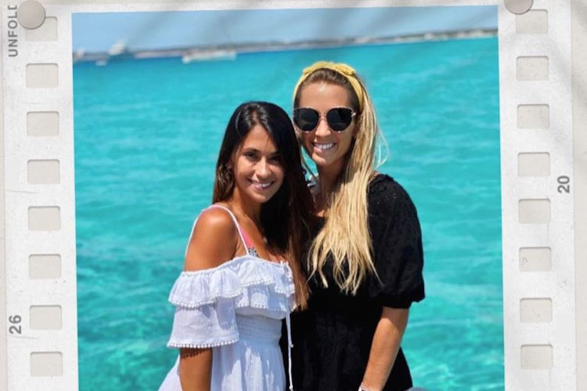 Antonela Roccuzzo y Sofía Balbi, esposa de Luis Suárez.