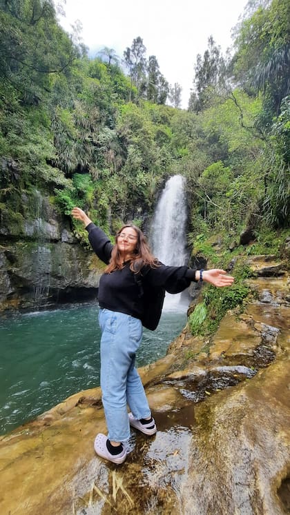 Antonella Herrero, impactada por los paisajes neozelandeses, país al que llegó hace dos meses