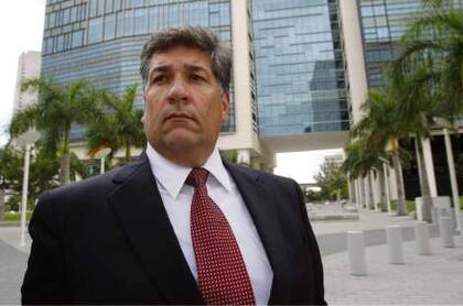 Trece años después del hallazgo de la valija de Antonini, la justicia española investiga al hombre sospechado de haber llevado el dinero hasta el avión de viajó de Caracas a Buenos Aires