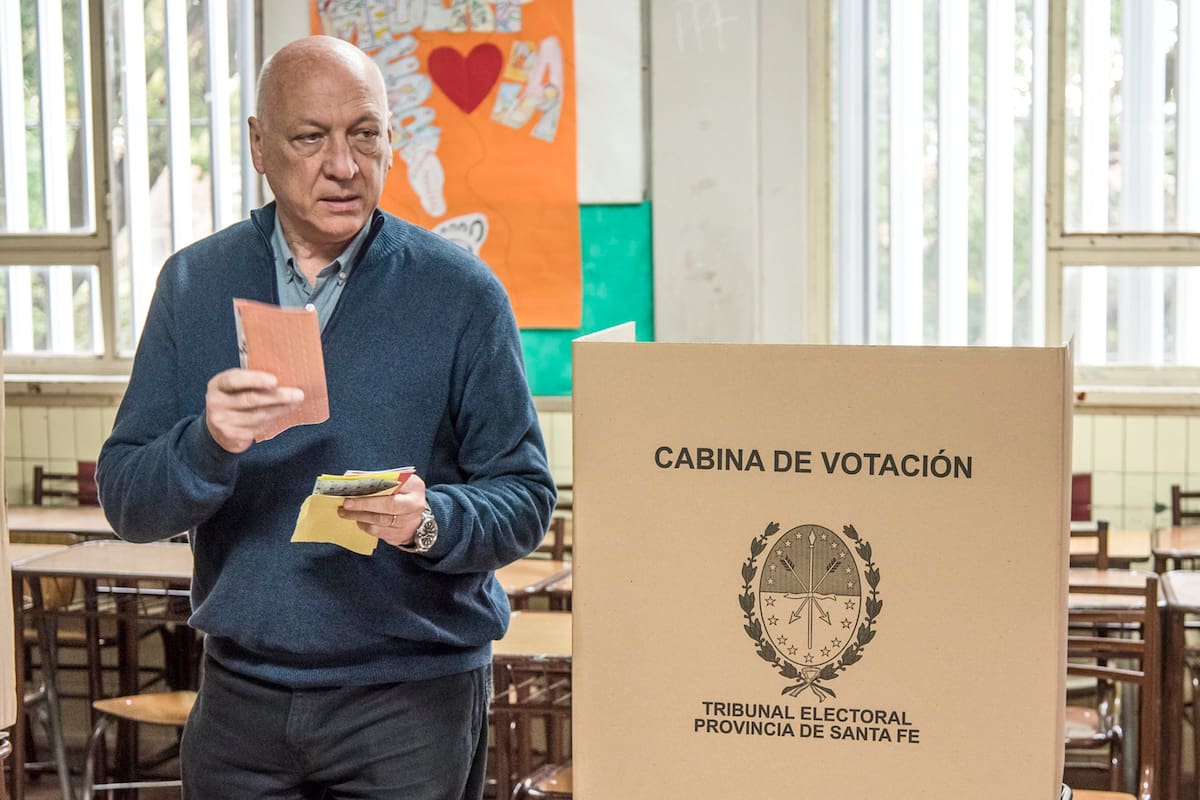 Antonio Bonfatti, durante la votación