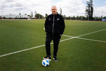 Antonio Cordón es uno de los directores deportivos con más peso en el mundo del fútbol y ya lleva dos años y medio en Betis