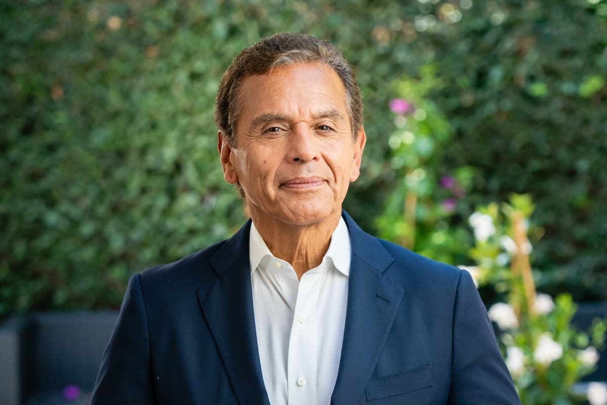 Antonio R. Villaraigosa recibió el apoyo de Karen Bass en su candidatura a gobernador de California en 2026