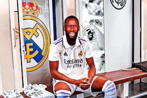 Antonio Rudiger firmó contrato con Real Madrid por cuatro años