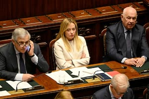 Antonio Tajani, Giorgia Meloni y Carlo Nordio en una sesión del Parlamento italiano