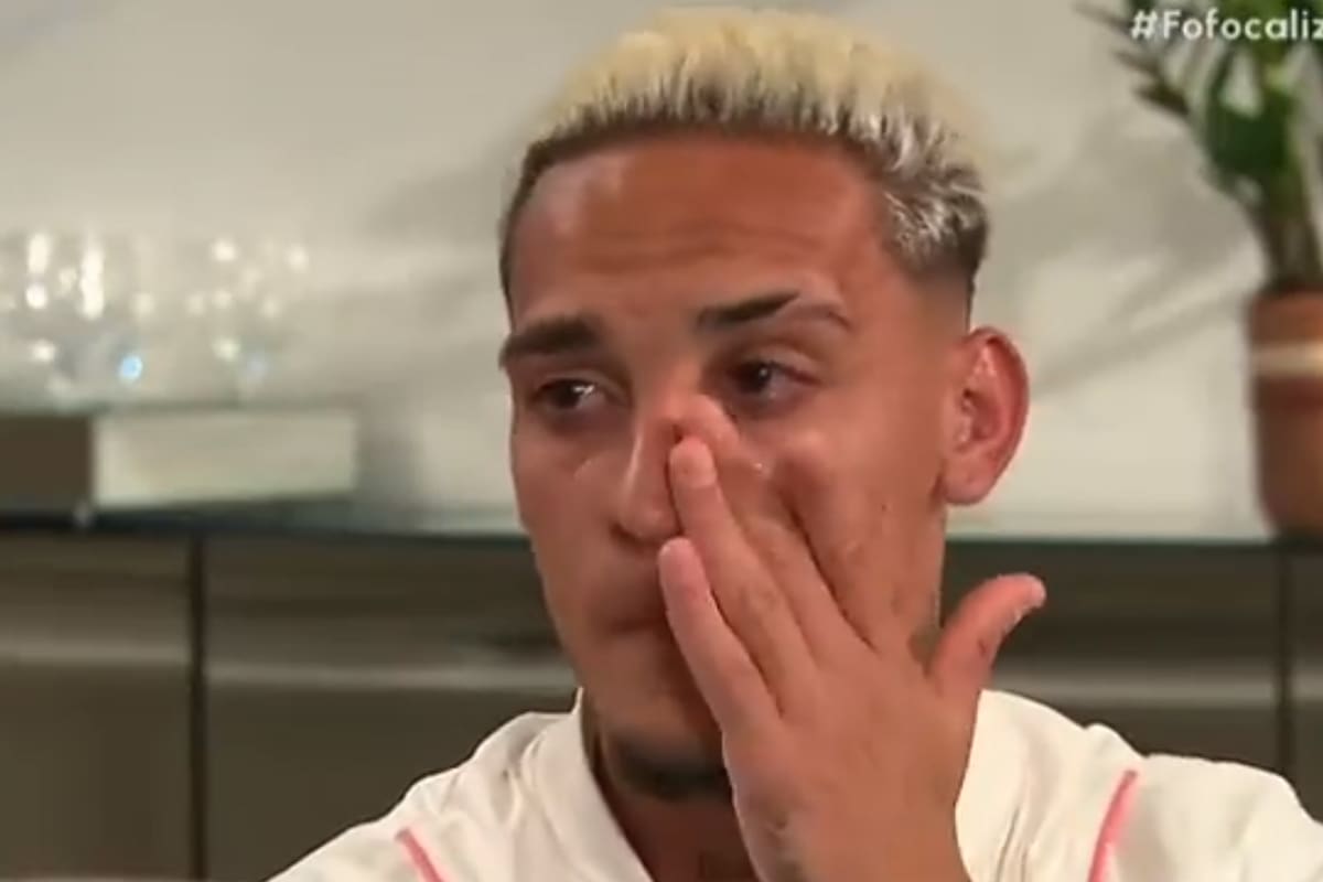 Antony se emocionó hasta las lágrimas en su entrevista exclusiva con el sitio brasileño SBT
