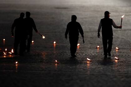 Antorches en la Plaza San Pedro