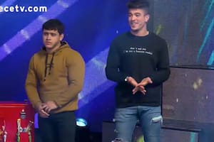 Antúnez y el carpintero se quedaron sin desafiantes. "Se les están bajando todos", dijo Guido