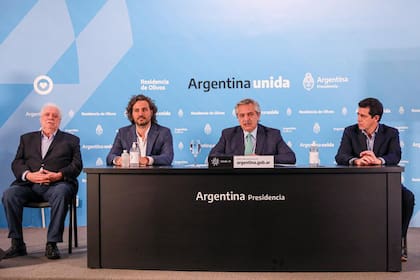 Ginés González García, Santiago Cafiero, Alberto Fernández y Eduardo De Pedro