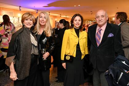 Any Mestre, Ania Agardi, Marisel y Aníbal Jozami
