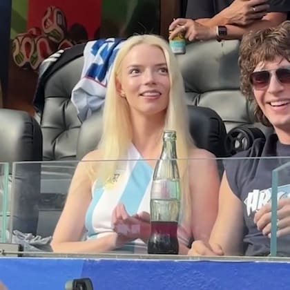 Anya Taylor Joy, presente en el SoFi Stadium de Los Ángeles