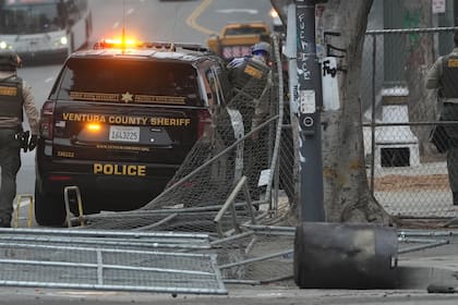 AP Explica: El despliegue de la Guardia Nacional por protestas migratorias en Los Ángeles