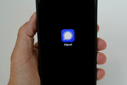 AP Explica: ¿Qué es la aplicación de mensajería Signal?
