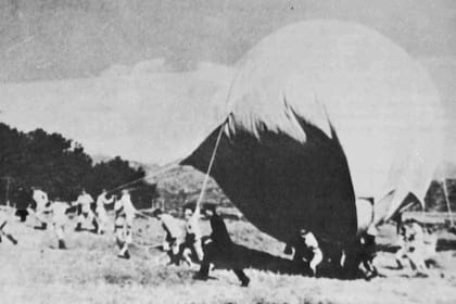 Aparecieron restos de los globos aerostáticos de la Operación Fu Go en distintos lugares de norteamérica