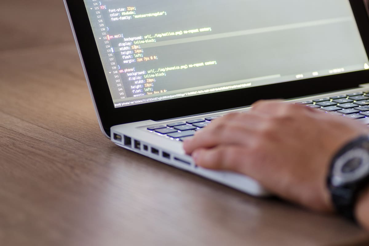“Aparentemente la recesión no ha disminuido la política de las empresas de transformación digital porque buscan una competitividad mayor y adaptarse a los cambios”, explicó Eduardo D´Alessio