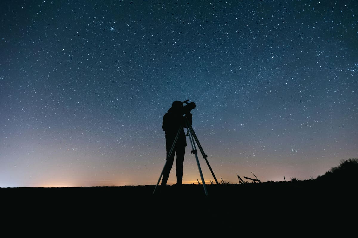 Apenas dos de los seis planetas requerirán de un equipo especial para poder observarlos
