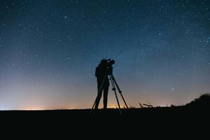 Apenas dos de los seis planetas requerirán de un equipo especial para poder observarlos